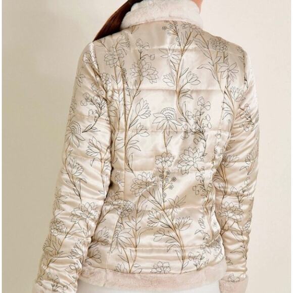 CHICOS Satin Floral Reversible Faux Fur Jacket Vintage Ivory Sz 2/Large NWT $169 - Picture 3 of 8
